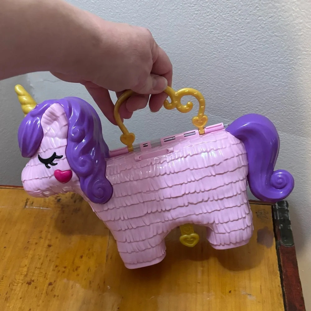 Polly Pocket pink/purple Unicorn Party Playset
